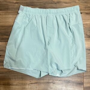 Lululemon Surge Linerless Short 5.5” Sea Water